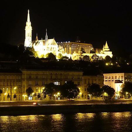 Diana'S Charming Studio At The Buda Castle Budapest Exterior photo